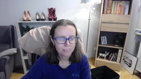 Snapshot of lizzy_sparkle chatting on October 2025 05:33:01 AM Lizzy online show from October 2025 05:33:01 AM