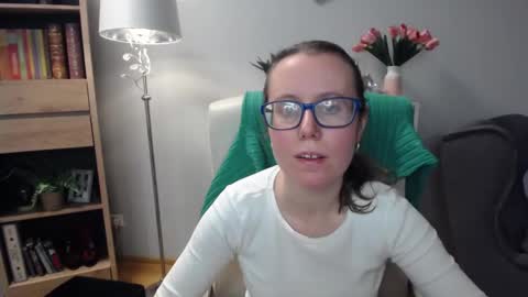 Lizzy online show from March 2026 05:45:02 AM