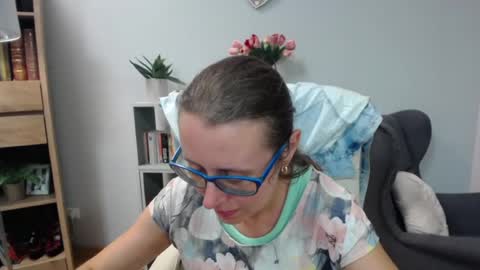 Lizzy online show from July 2026 04:29:01 AM