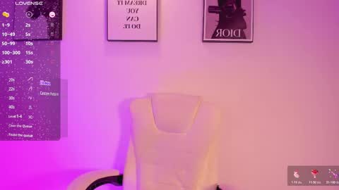 Snapshot of lizzyponcee chatting on October 2025 12:33:01 PM lizzyponcee online show from October 2025 12:33:01 PM