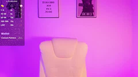 Snapshot of lizzyponcee chatting on October 2025 12:17:02 PM lizzyponcee online show from October 2025 12:17:02 PM