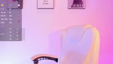 Snapshot of lizzyponcee chatting on December 2025 10:21:02 AM lizzyponcee online show from December 2025 10:21:02 AM