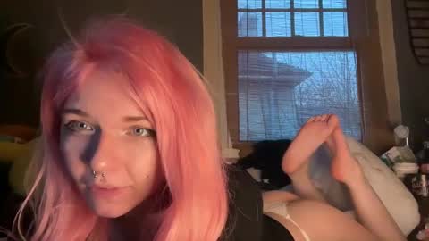 lizzybunny online show from February 2025 05:06:01 PM