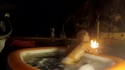 Snapshot of ljandcherry chatting on September 2025 04:35:01 AM LjCherry online show from September 2025 04:35:01 AM