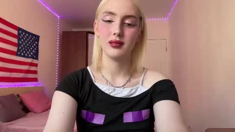 Snapshot of llinabarbie chatting on August 2026 03:25:01 PM Alina online show from August 2026 03:25:01 PM