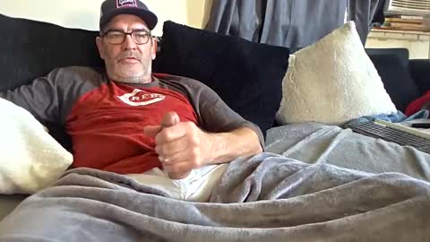 Snapshot of lngdickdaddy chatting on September 2025 03:11:01 PM LongDick Daddy online show from September 2025 03:11:01 PM