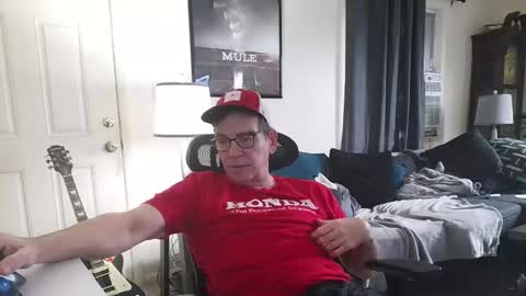 Snapshot of lngdickdaddy chatting on November 2025 02:04:01 PM LongDick Daddy online show from November 2025 02:04:01 PM