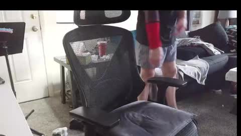 Snapshot of lngdickdaddy chatting on November 2025 05:20:01 PM LongDick Daddy online show from November 2025 05:20:01 PM