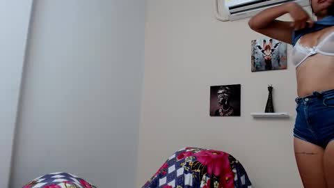 LOAIZA online show from March 2026 01:42:01 AM