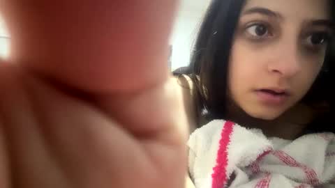 loaizayulie59 online show from October 2025 02:39:02 AM