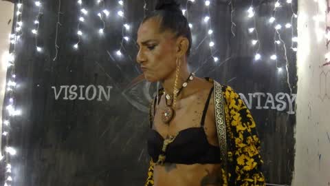 LA LOBA online show from December 2024 01:45:01 AM