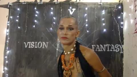 LA LOBA online show from December 2024 08:11:01 PM