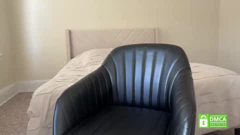 lockdownlove online show from November 2025 03:24:02 PM