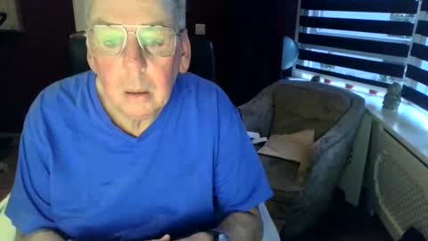 Loebet online show from February 2025 04:40:01 PM