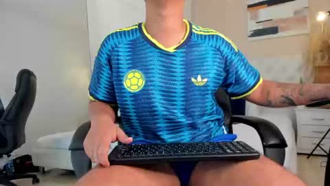Snapshot of logan_price chatting on June 2026 08:44:02 PM LOGAN online show from June 2026 08:44:02 PM