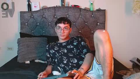 Snapshot of logan_willyams_ chatting on September 2025 10:55:02 PM logan_willyams_ online show from September 2025 10:55:02 PM