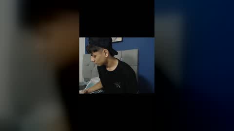 loganjhonson19 online show from April 2026 02:33:01 AM