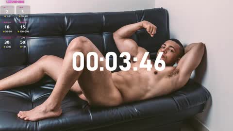 Snapshot of loganmartinx chatting on May 2026 11:06:02 PM loganmartinx online show from May 2026 11:06:02 PM