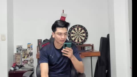 Snapshot of logannick chatting on January 2025 08:03:01 AM Logan online show from January 2025 08:03:01 AM