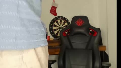 Snapshot of logannick chatting on January 2025 08:01:01 AM Logan online show from January 2025 08:01:01 AM