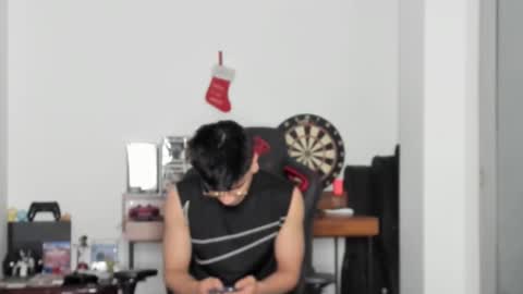 Snapshot of logannick chatting on February 2025 09:00:02 AM Logan online show from February 2025 09:00:02 AM