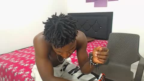 logannthh online show from February 2026 07:34:02 PM