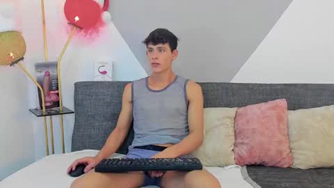 loganoficialx online show from December 2024 07:56:02 AM