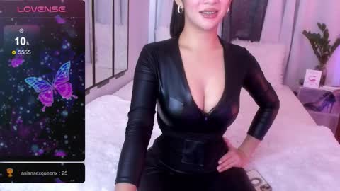 Mistress L online show from March 2026 10:05:02 PM