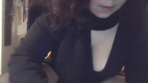 Snapshot of lola93939 chatting on November 2025 02:28:02 PM lola93939 online show from November 2025 02:28:02 PM