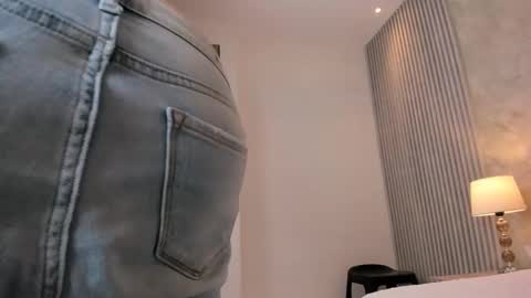 Lola Sweet online show from January 2025 01:40:01 PM