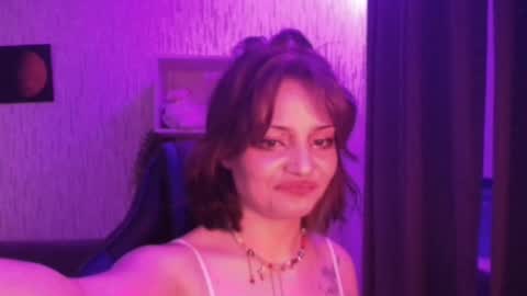 lola online show from February 2025 02:31:02 PM