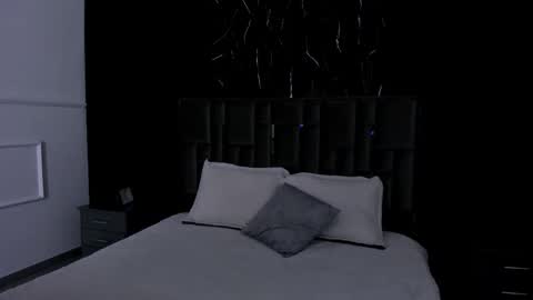 Lola Angel online show from February 2026 07:56:02 PM