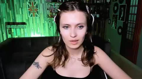 Snapshot of lolaasmus chatting on June 2026 09:30:01 AM I consider myself the god Loki but life just calls me LOL online show from June 2026 09:30:01 AM