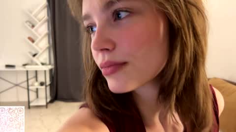 lolaatatee online show from April 2026 03:27:02 PM