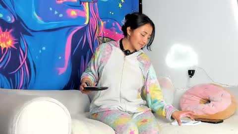  Lola Berry  online show from June 2026 09:29:02 AM