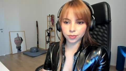 Lola doll online show from April 2026 10:46:02 AM