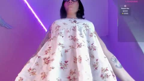 Snapshot of lolaxxxperiience chatting on December 2025 11:47:01 AM Lola online show from December 2025 11:47:01 AM