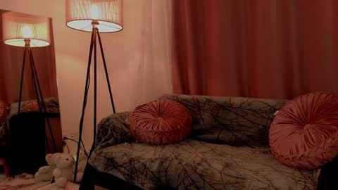 Snapshot of lolly_js_ chatting on October 2025 04:37:02 AM Lolly online show from October 2025 04:37:02 AM