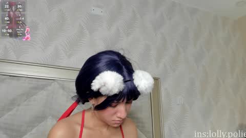 Snapshot of lolly_polie chatting on January 2025 04:35:01 PM Lolly and neighbor online show from January 2025 04:35:01 PM