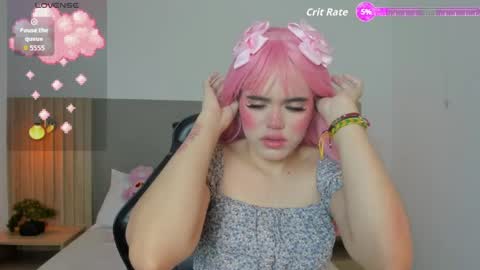 Snapshot of loly_berry chatting on June 2026 02:16:02 AM L O L Y online show from June 2026 02:16:02 AM