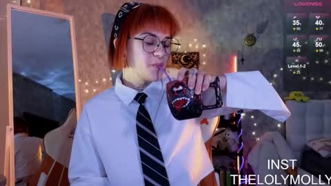 Molli online show from February 2026 10:09:01 AM