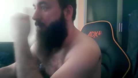 Snapshot of london_man1988 chatting on December 2024 09:35:01 AM london_man1988 online show from December 2024 09:35:01 AM