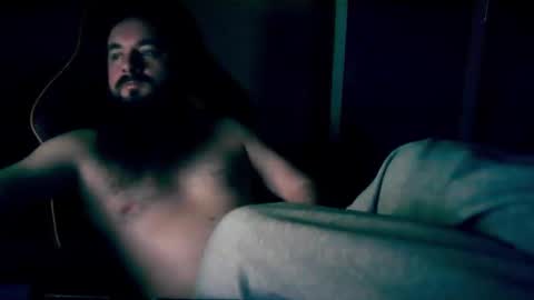 Snapshot of london_man1988 chatting on January 2025 09:43:02 PM london_man1988 online show from January 2025 09:43:02 PM