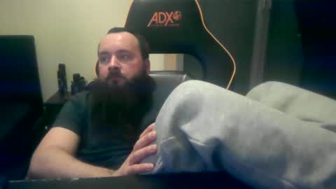 Snapshot of london_man1988 chatting on February 2025 06:16:01 PM london_man1988 online show from February 2025 06:16:01 PM