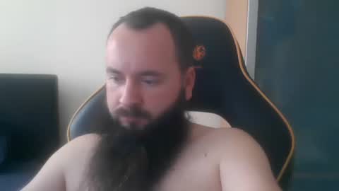 Snapshot of london_man1988 chatting on October 2025 11:40:01 AM london_man1988 online show from October 2025 11:40:01 AM