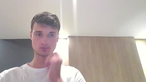 Snapshot of london_tomy chatting on September 2025 11:37:01 PM london_tomy online show from September 2025 11:37:01 PM