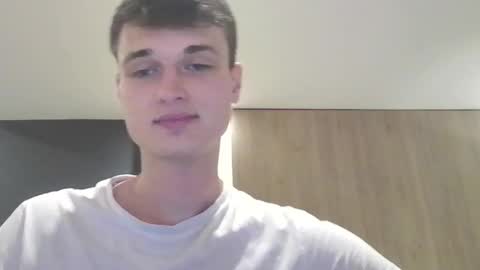 Snapshot of london_tomy chatting on October 2025 01:14:02 AM london_tomy online show from October 2025 01:14:02 AM