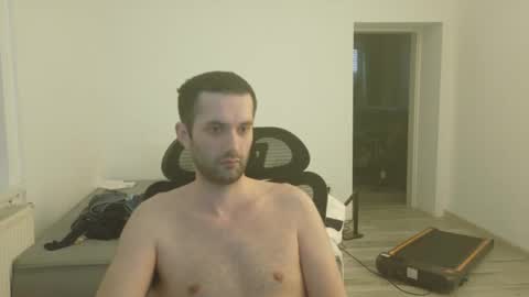 Snapshot of londonboy918070 chatting on March 2025 11:29:01 AM londonboy918070 online show from March 2025 11:29:01 AM