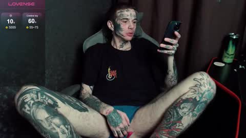 Chris online show from November 2025 03:05:01 PM