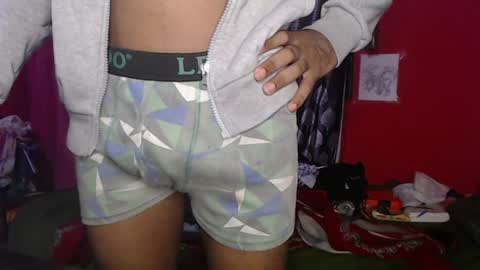 Snapshot of longdickservice01 chatting on February 2025 09:32:02 AM professionalbreastsucker online show from February 2025 09:32:02 AM